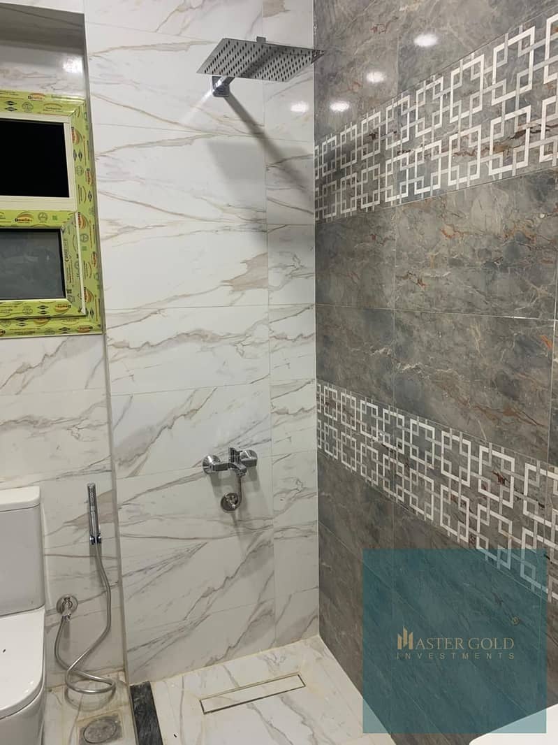 12 WhatsApp Image 2025-12-02 at 14.18. 99996. jpeg