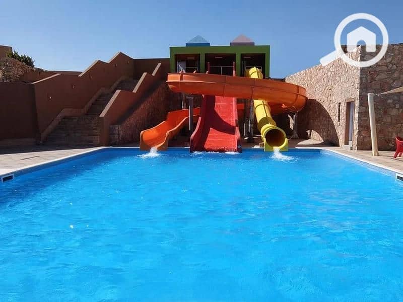 4 5054981-bella-romance-GxZeN9clB1. jpg