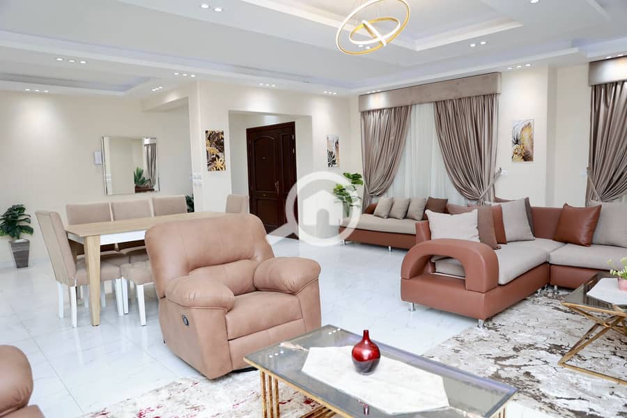 15 a58c833c-79bb-4b02-bfcd-fe0a69f9ce01. jpeg