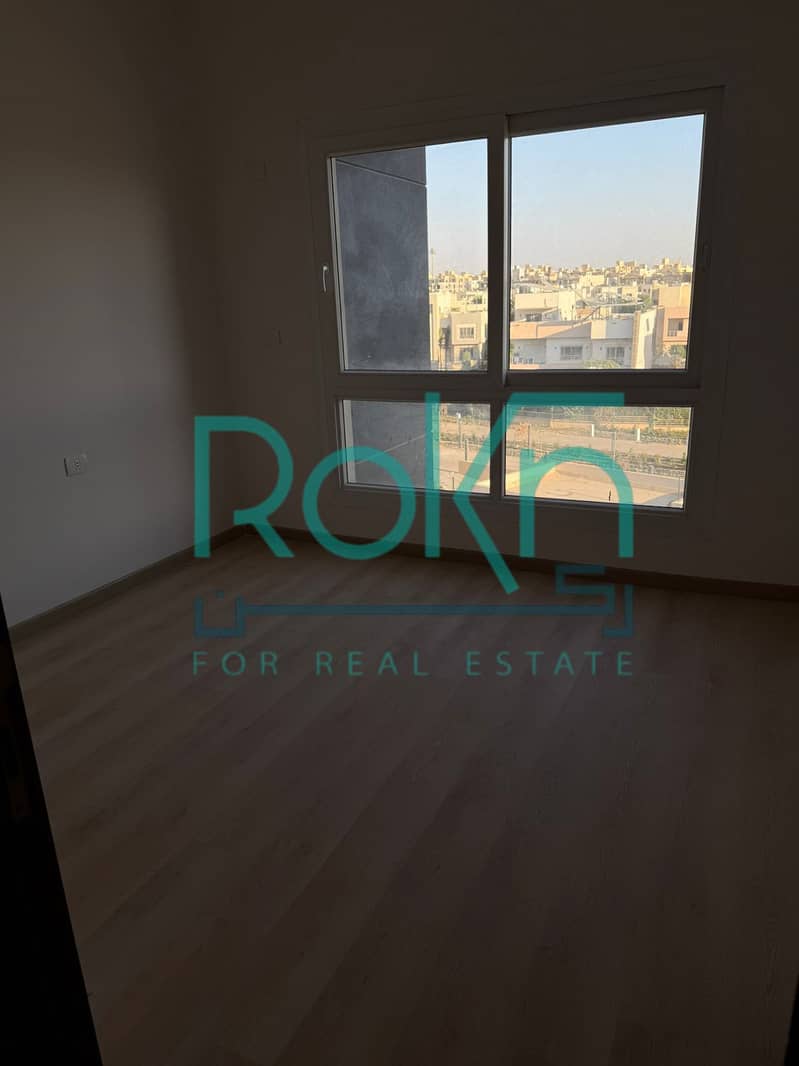 6 WhatsApp Image 2025-12-02 at 13.50. 30 (2). jpeg