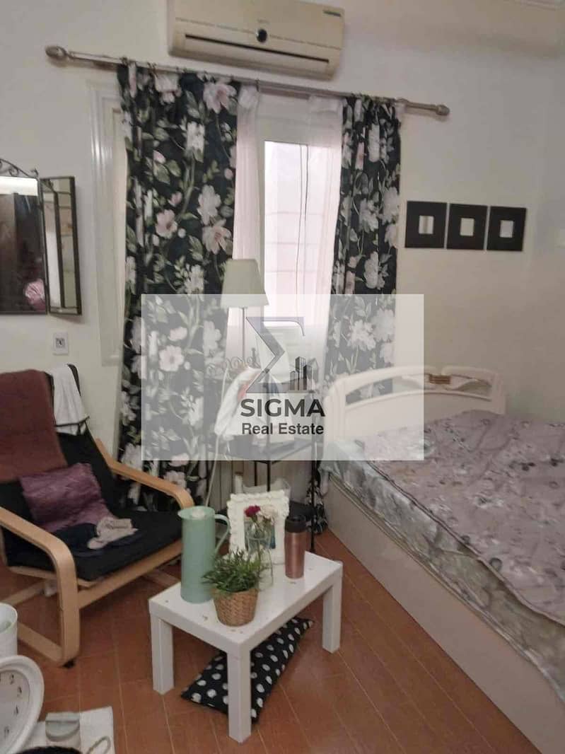 9 e5a86774-b5f3-4308-94ea-cf9fee8b9b70. jpg