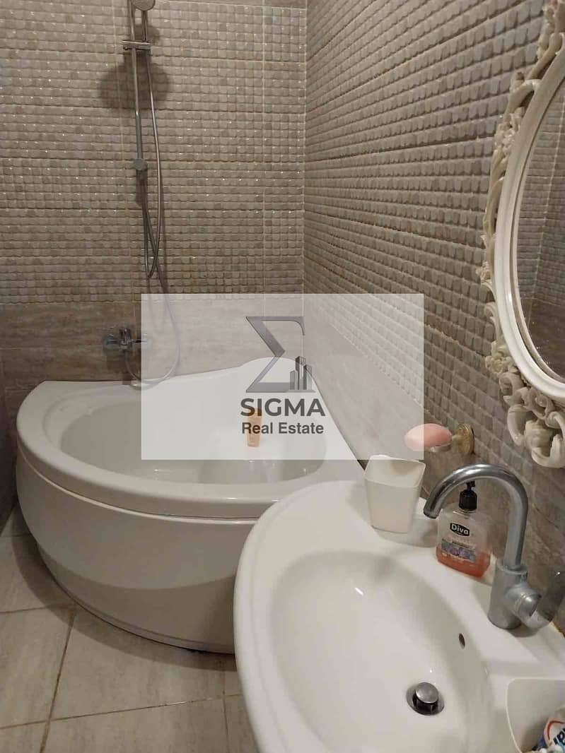 10 ad3e830d-fa05-4609-a911-90a9b5b501c4. jpg