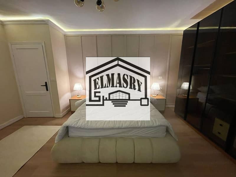 4 206def2f-2942-445f-a334-5a6dfa8b8458. jpg