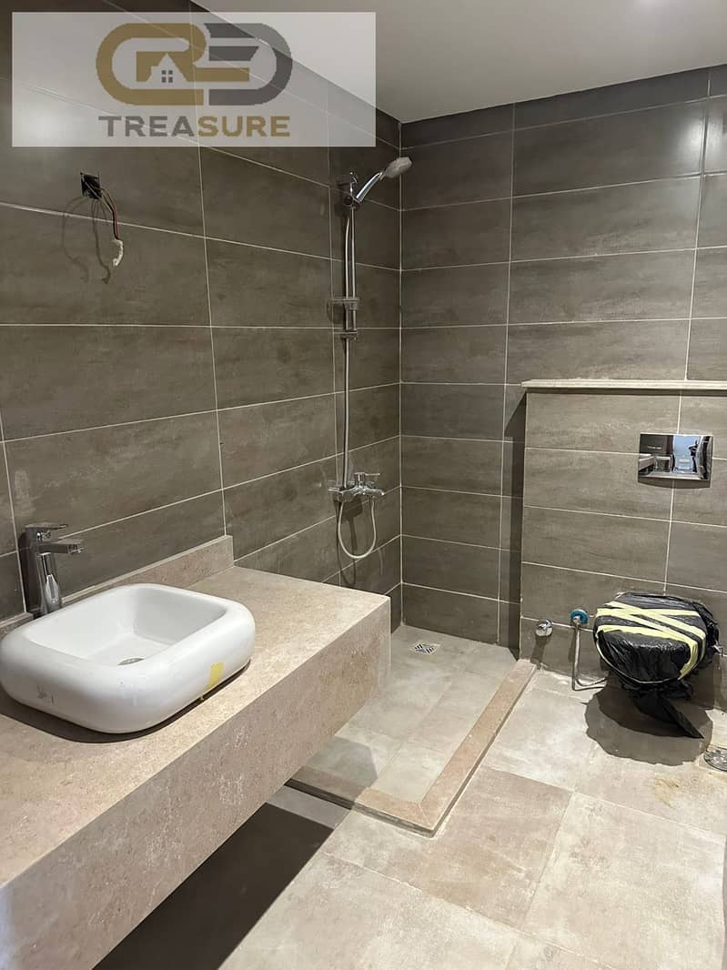 7 WhatsApp Image 2025-12-02 at 2.10. 47 PM (1). jpeg