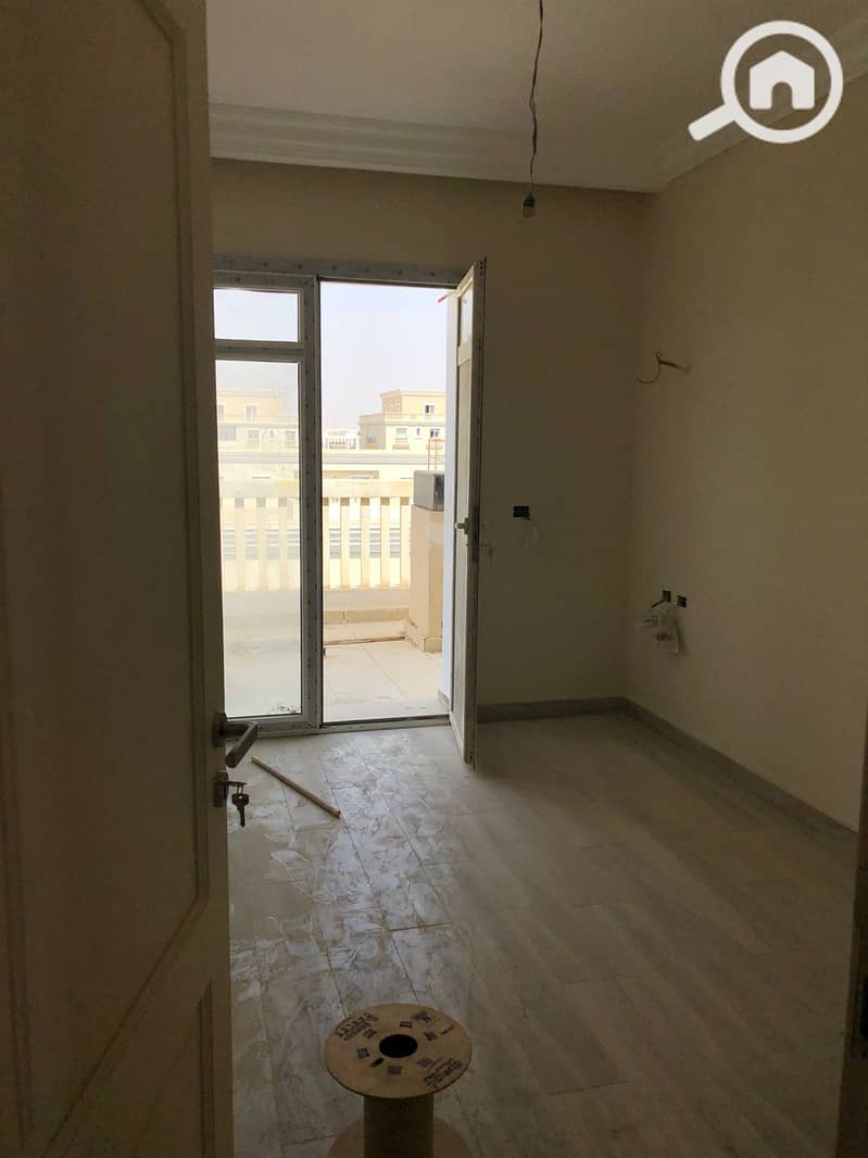 3 WhatsApp Image 2025-12-02 at 14.10. 57. jpeg