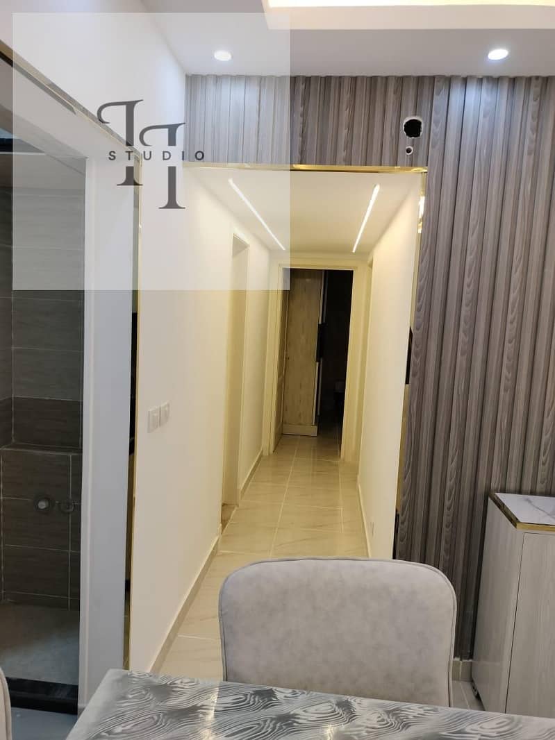 5 WhatsApp Image 2025-12-02 at 1.07. 15 PM (1). jpeg