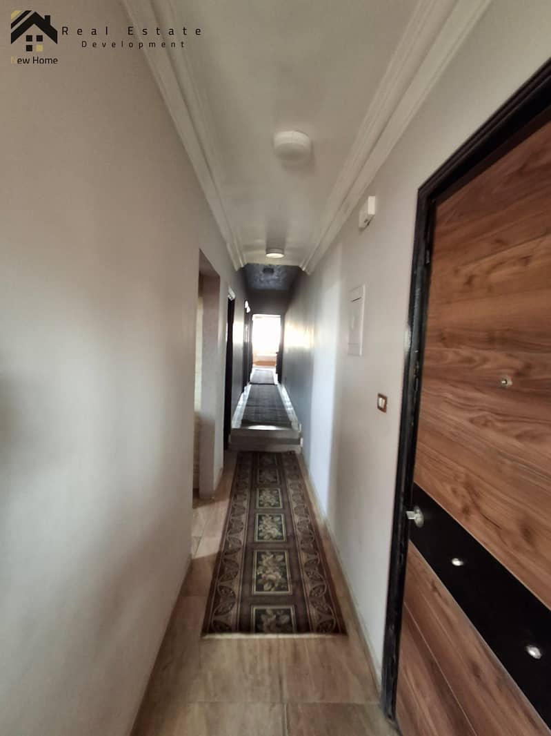 8 ba2a1e0a-1e2f-49df-837a-1095ea040b74. jpg