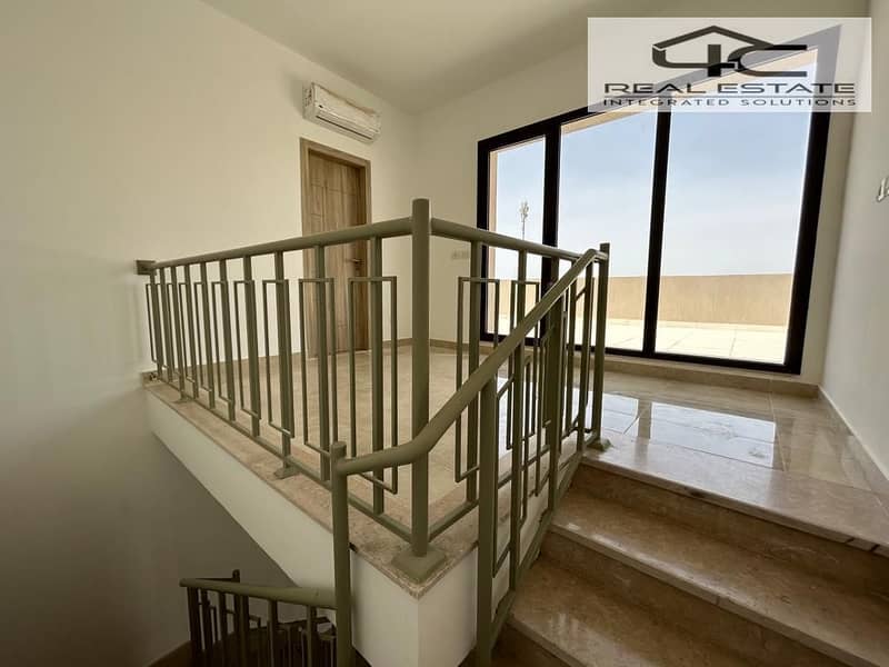 5 WhatsApp Image 2025-12-02 at 1.43. 44 PM. jpeg