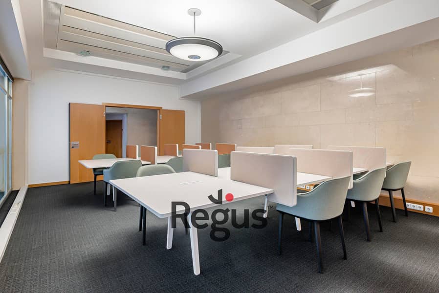6 Regus Stock Exchange 154 Vienna Austria Coworking 1. jpg