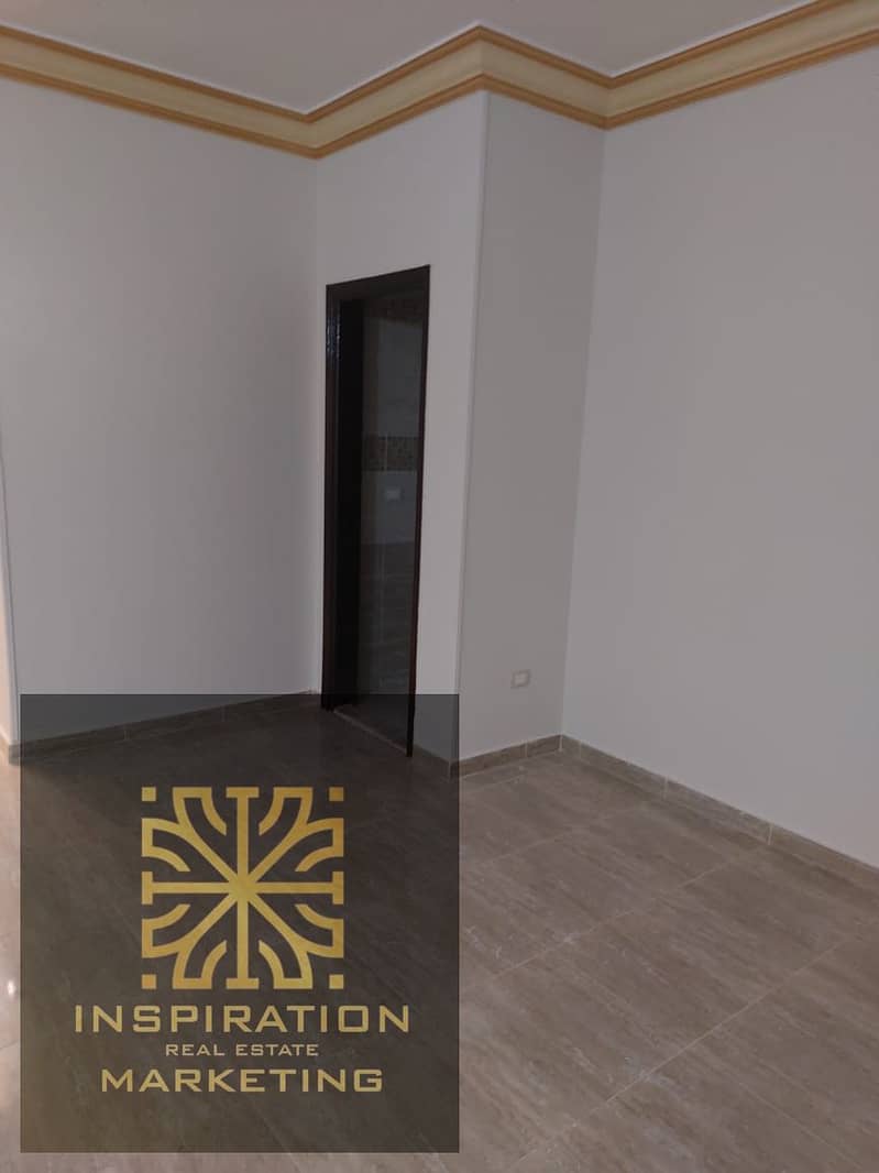 6 4f2f7d3b-b824-4a9b-87ca-a2baf86dd1b5. jpg