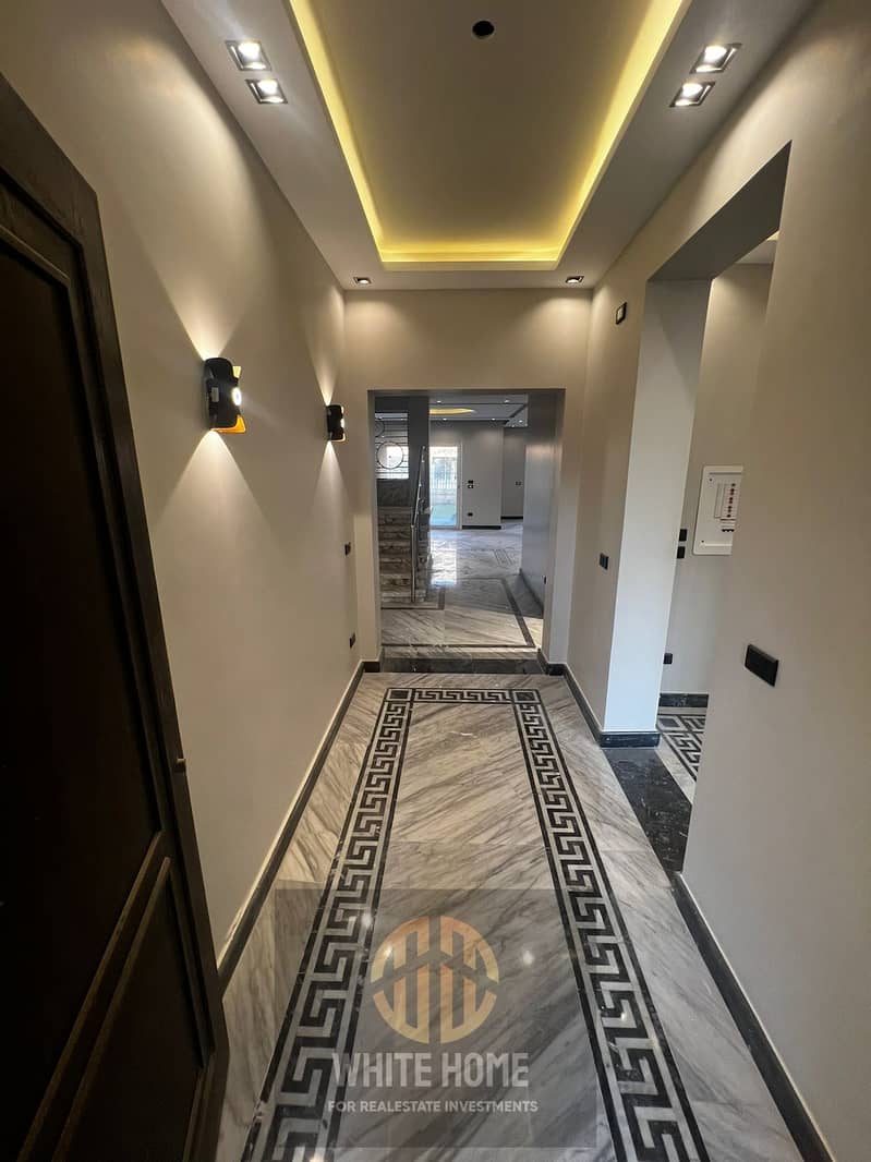 2 bf34385e-956f-4e8f-bc3d-24eac2927e53. jpeg