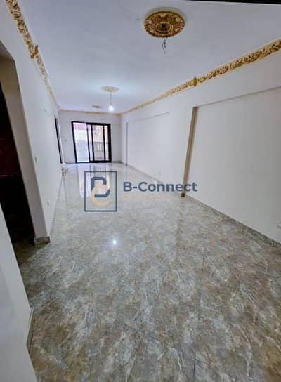 شقة 3 غرف نوم للايجار في زيزينيا، الإسكندرية - IMG-20251201-WA0001. jpg