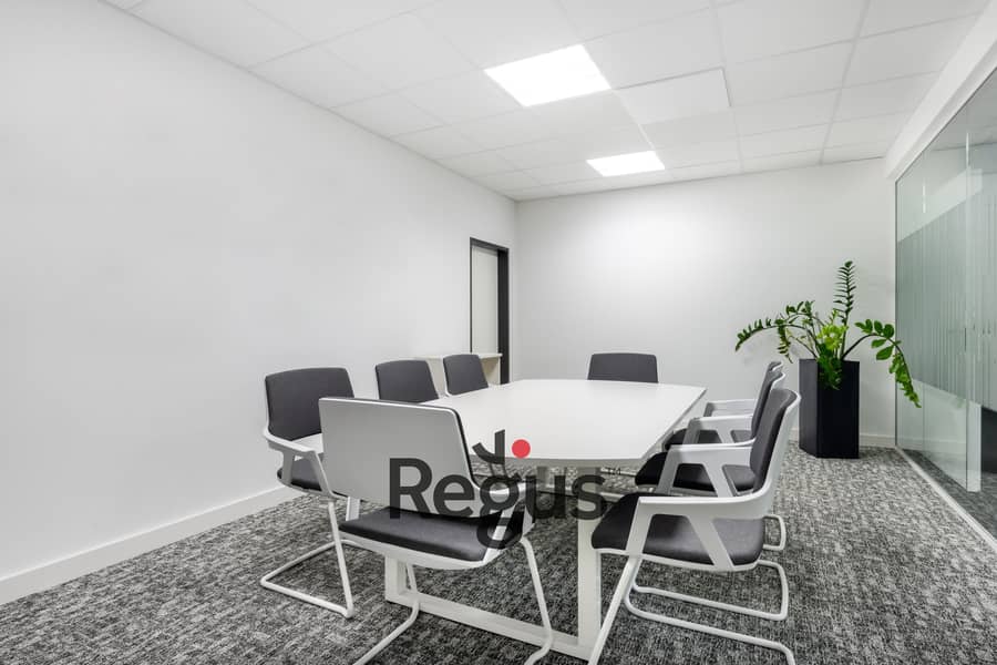 6 Regus Südwestpark 4497 Nürnberg Germany Large Meeting room. jpg
