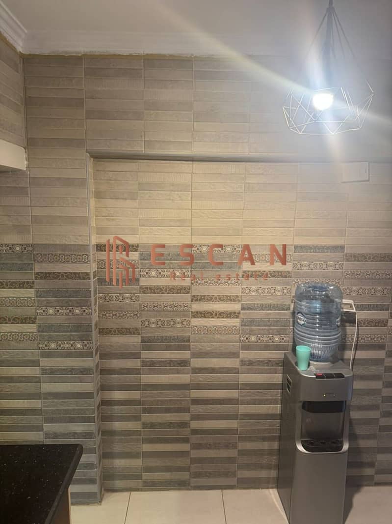 5 WhatsApp Image 2025-12-01 at 14.29. 19_9ff5d69b. jpg