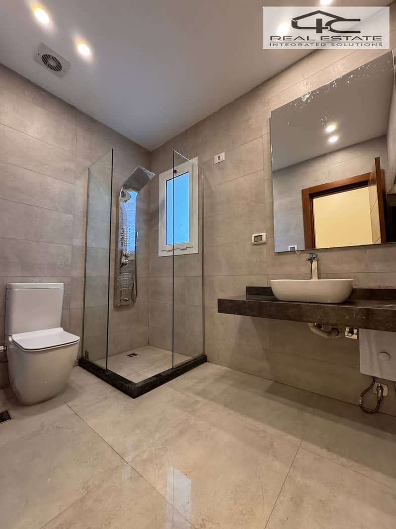 12 WhatsApp Image 2025-12-02 at 12.55. 22. jpeg