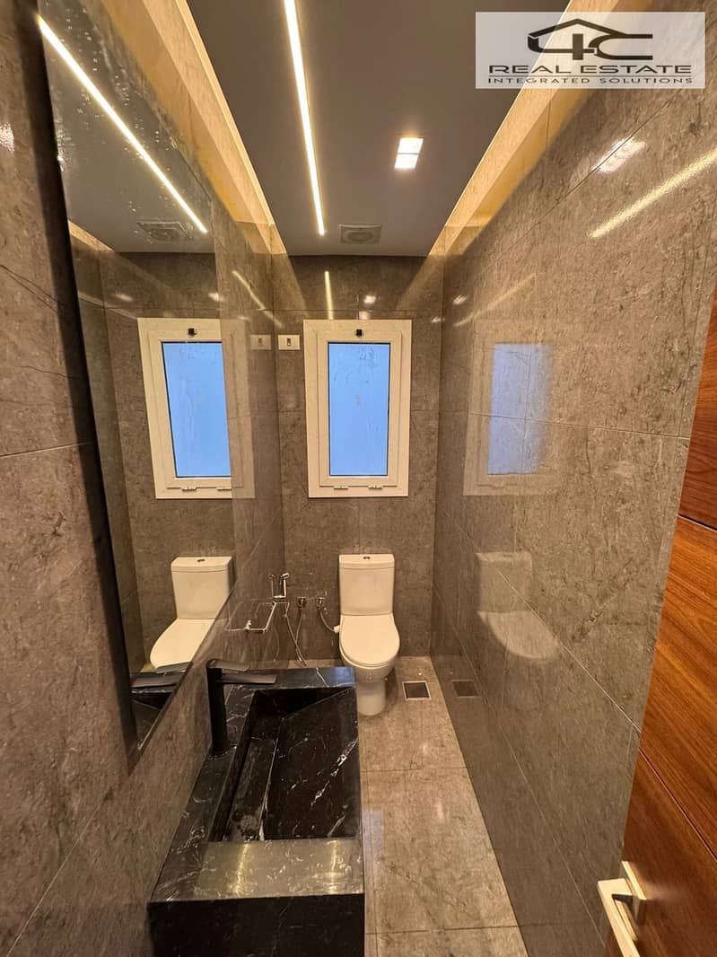 30 WhatsApp Image 2025-12-02 at 12.55. 27. jpeg