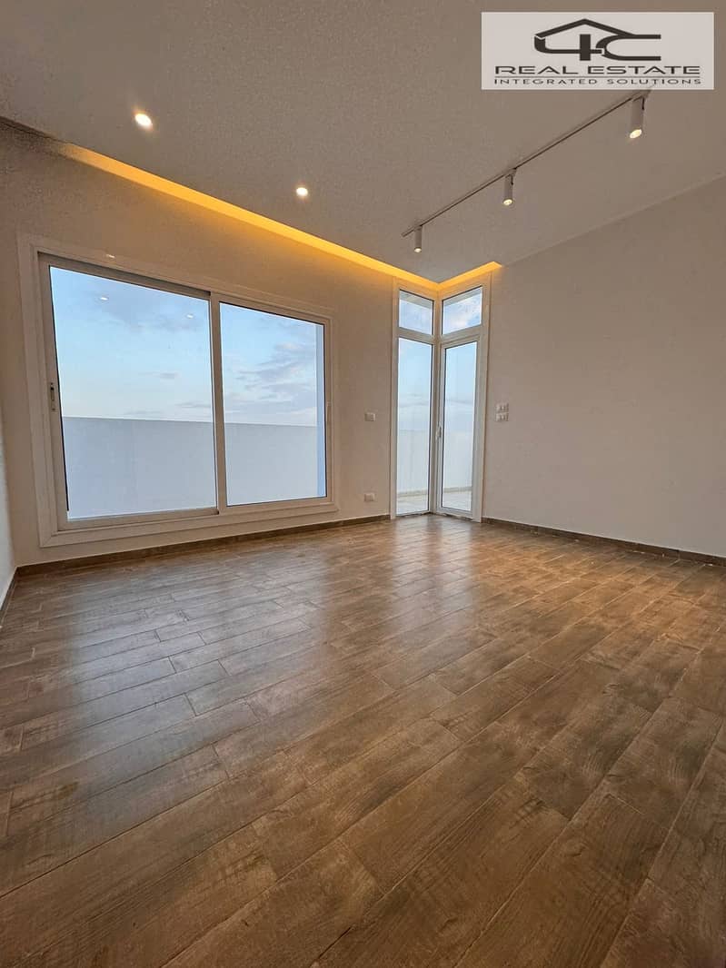 34 WhatsApp Image 2025-12-02 at 12.55. 29 (1). jpeg