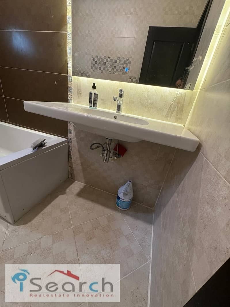 8 WhatsApp Image 2025-11-26 at 10.30. 43_1399fabd. jpg