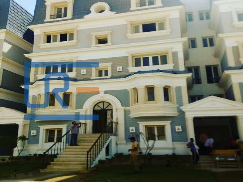 19 كمبوند ماونتن فيو هايد بارك. jpg