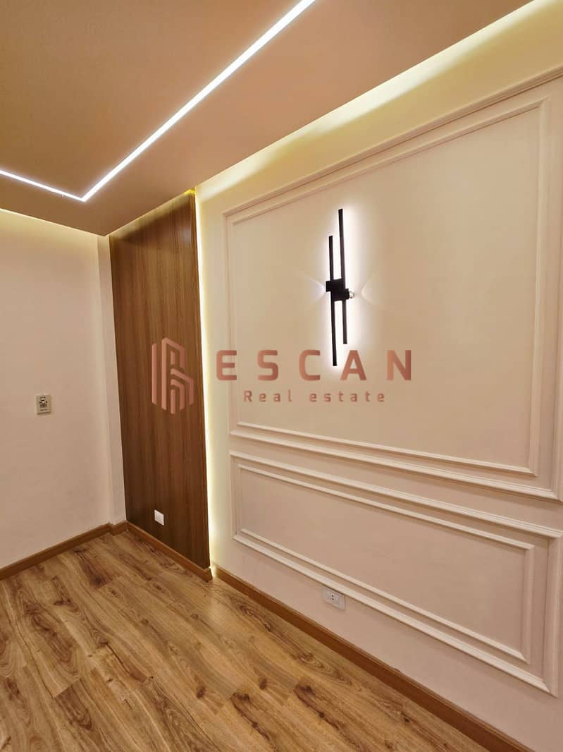 8 b7c924c0-5821-41bd-997e-dd2ac609696f. jpeg