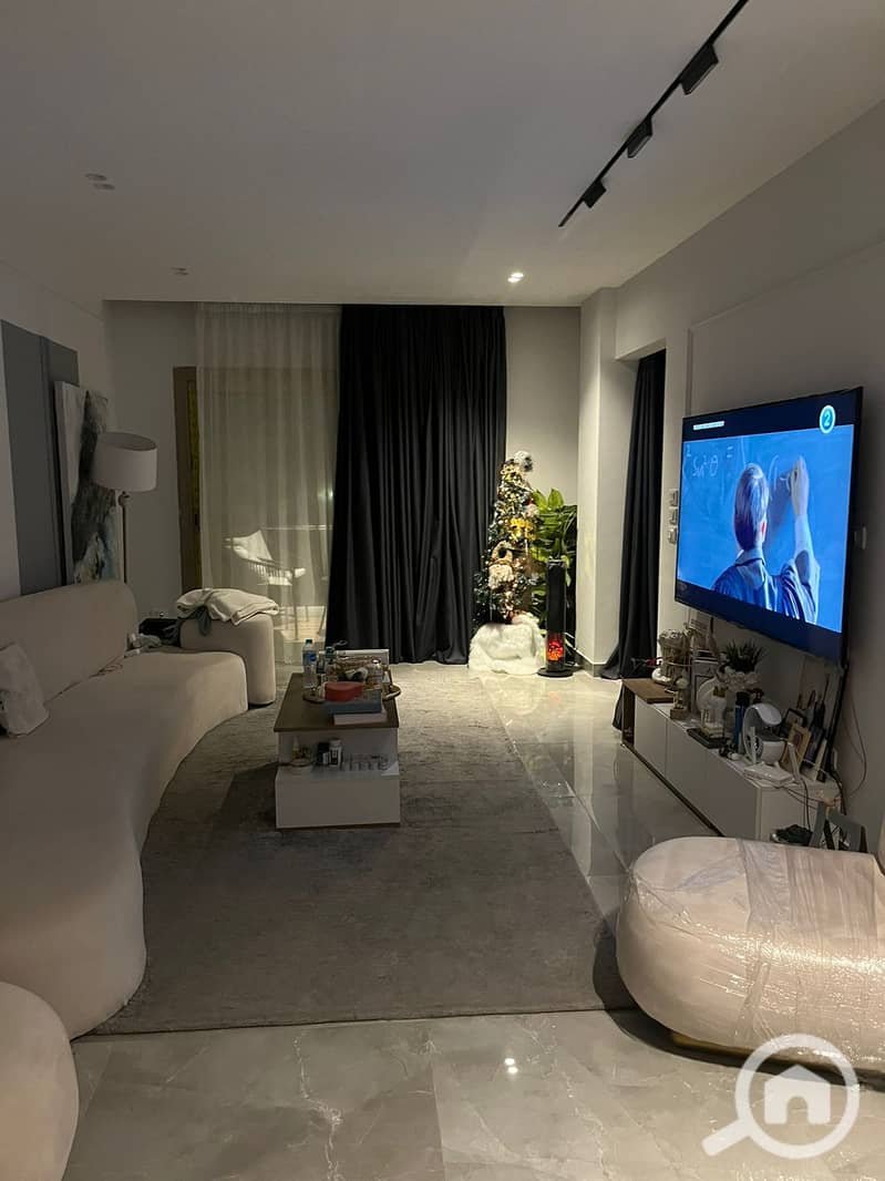 22 WhatsApp Image 2025-12-01 at 7.52. 08 PM. jpeg