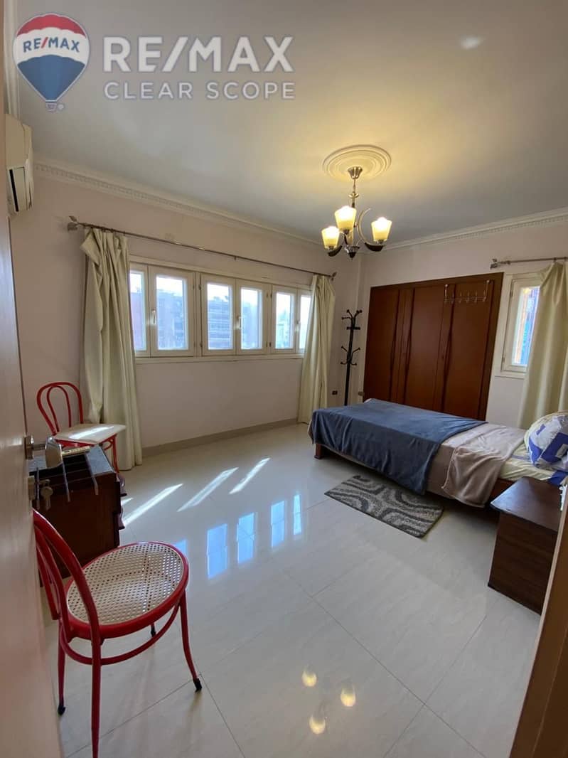 12 ca2af2b4-82aa-43b5-ba01-2139f8e6ac88. jpeg