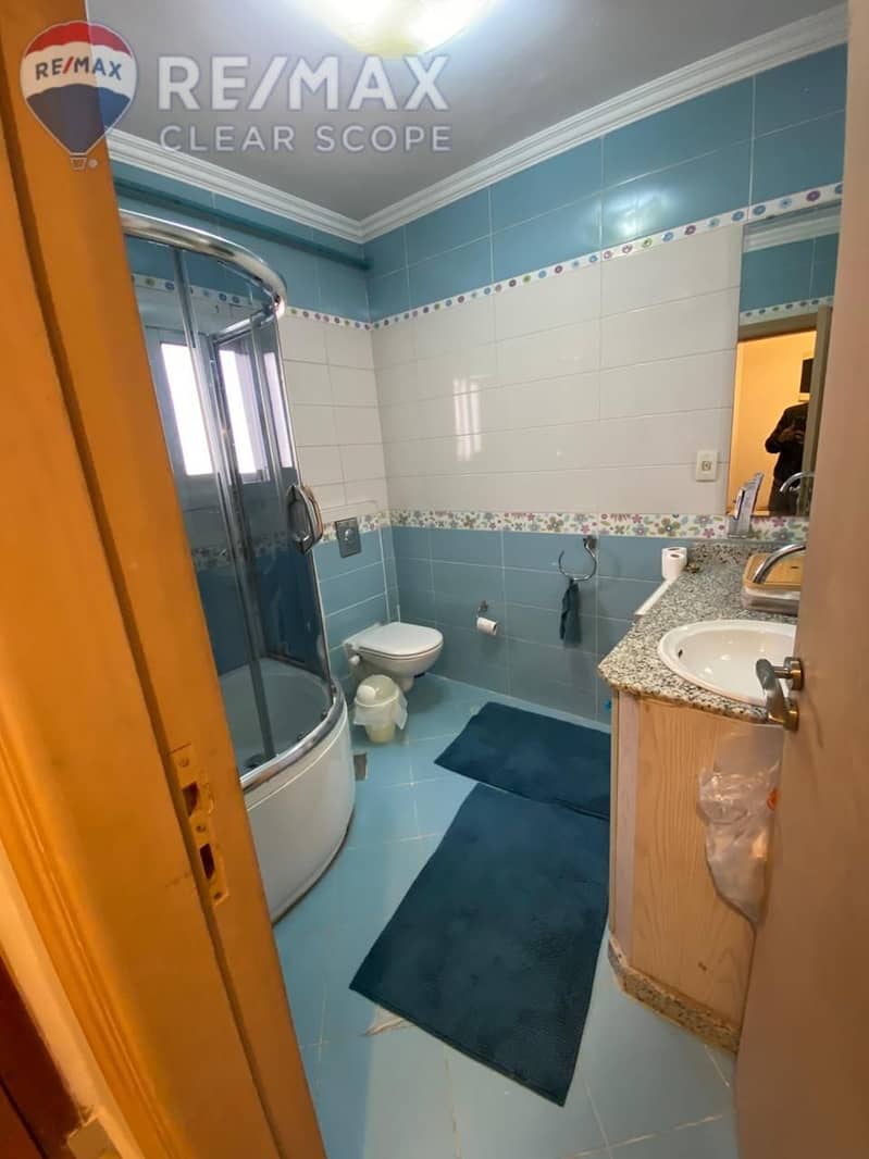 15 f2bd97f0-d050-4b7a-8683-f62a64ba83b7. jpeg