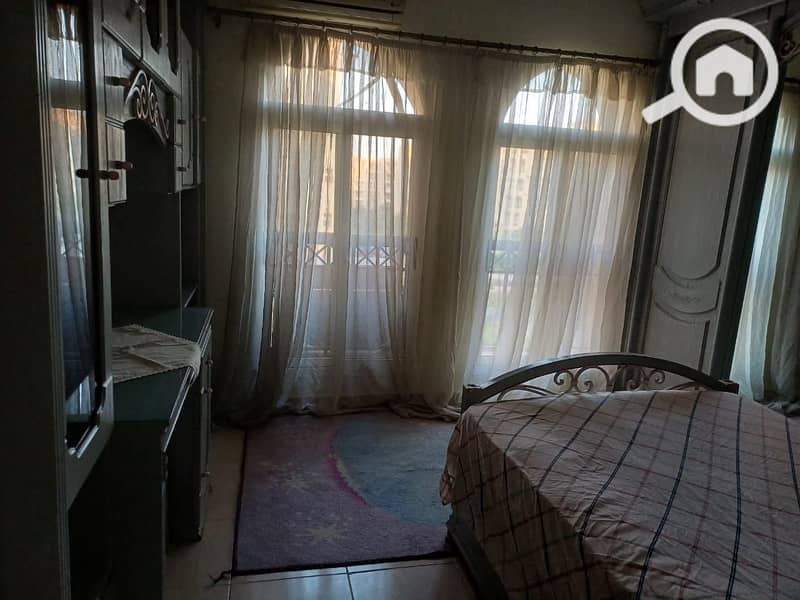 8 a12ebe8c-fb11-40bb-9873-efb1fec0b574. jpg