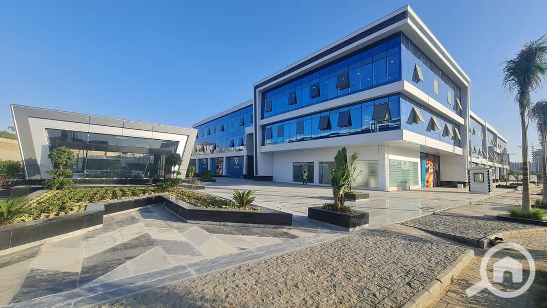 10 WhatsApp Image 2024-10-06 at 17.04. 30 (2). jpeg