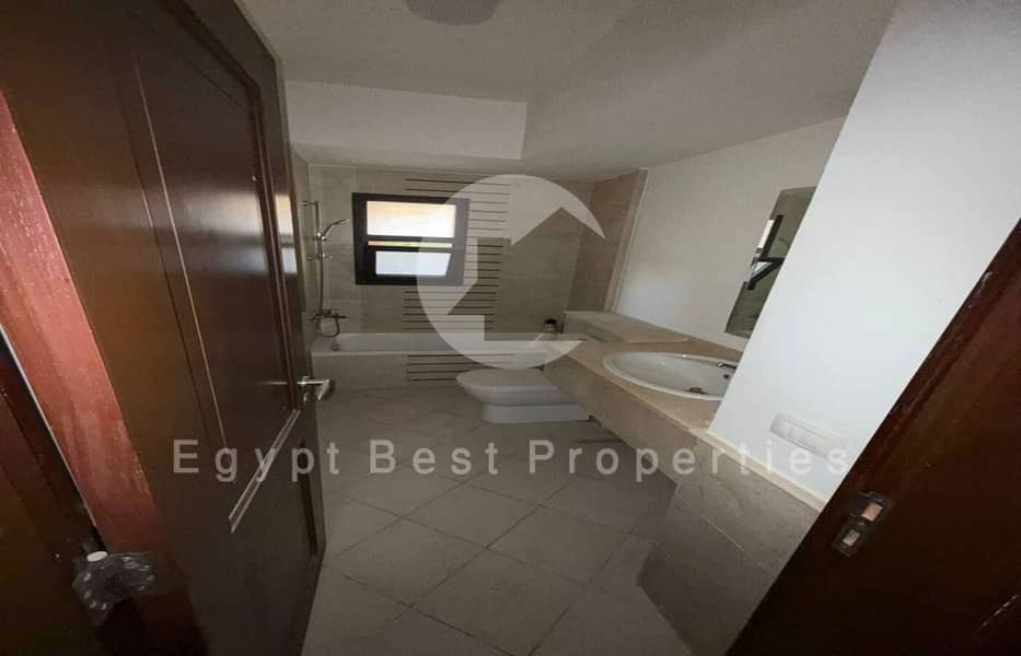 6 photo_5866374480060419132_y. jpg