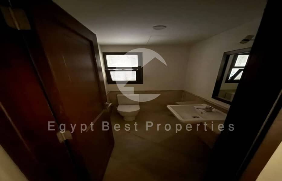 11 photo_5866374480060419129_y. jpg