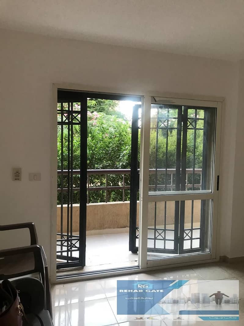 3 c8d6c264-2246-4d79-8bd6-08a48998f73f. jpg