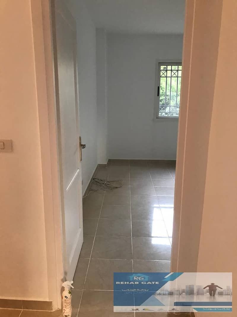 6 4acefbc5-fbe2-41d2-9a87-ffe1e75e5b53. jpg