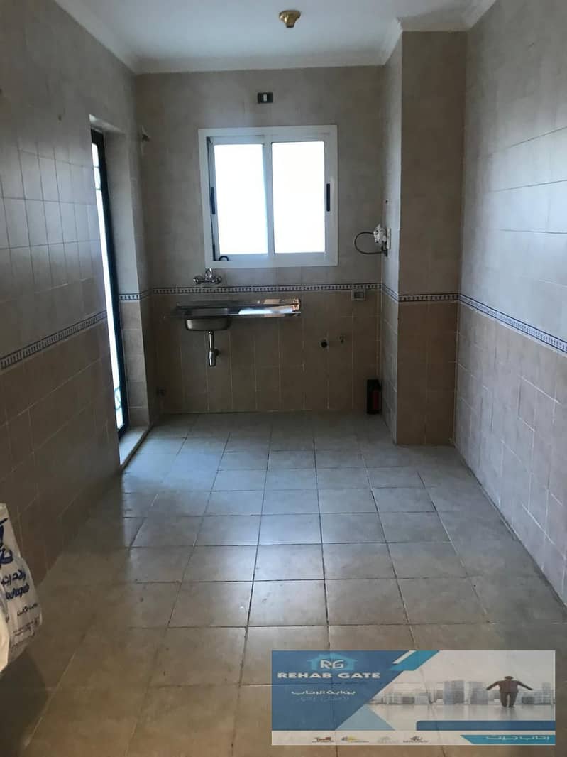 9 754581c4-ff05-4aca-90f6-3af496c616b4. jpg