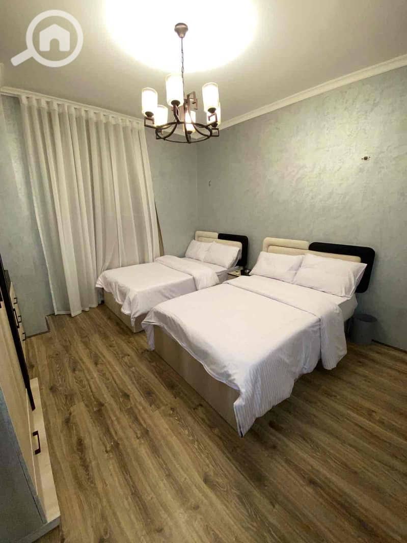 17 29c74d66-cac9-4479-b670-f1fdfaf15730. jpg