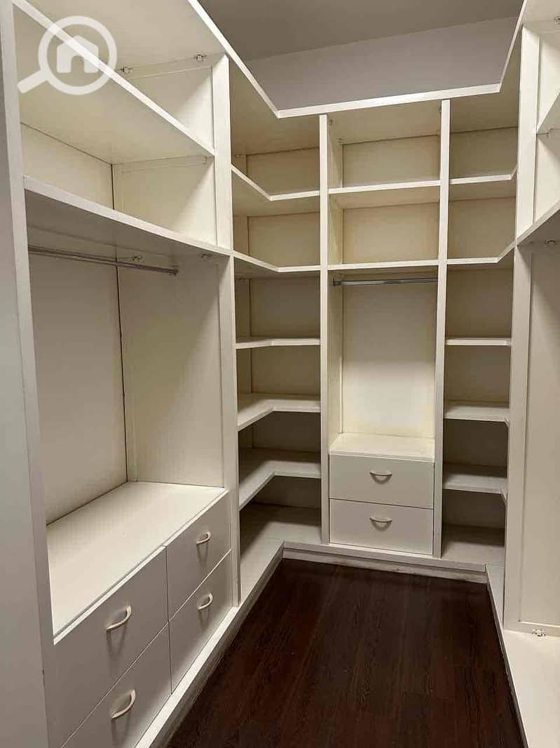 24 5a89ee12-54aa-47d4-8d4e-e353454ded2e. jpg