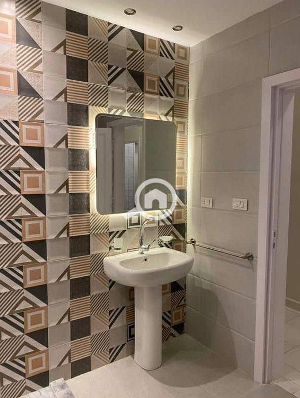 7 ab77ccac-a4f4-4d0a-97d0-1807024e9fa8. jpeg