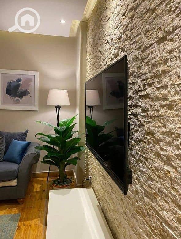 9 8be8e8c4-2e86-4a66-8e7c-4f626ebf4d27. jpeg