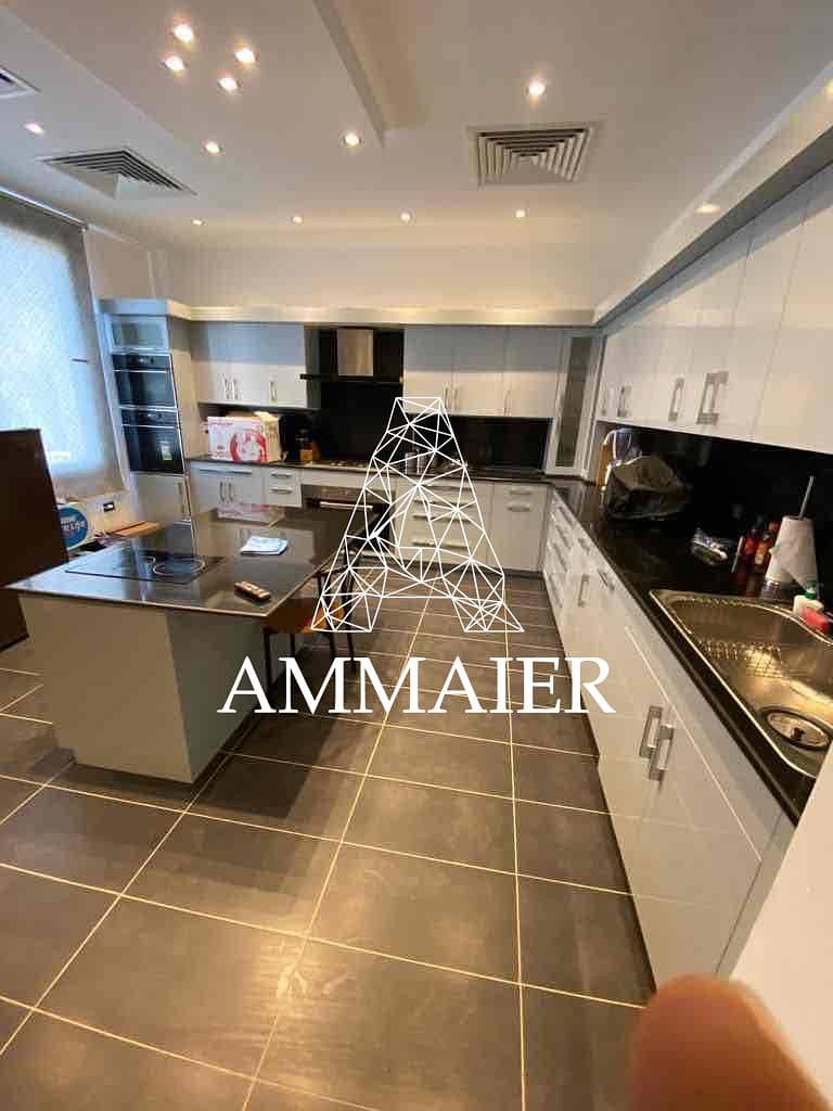 16 6bf4662f-ff81-4fa8-a2f2-49e87ebc10a2. jpg