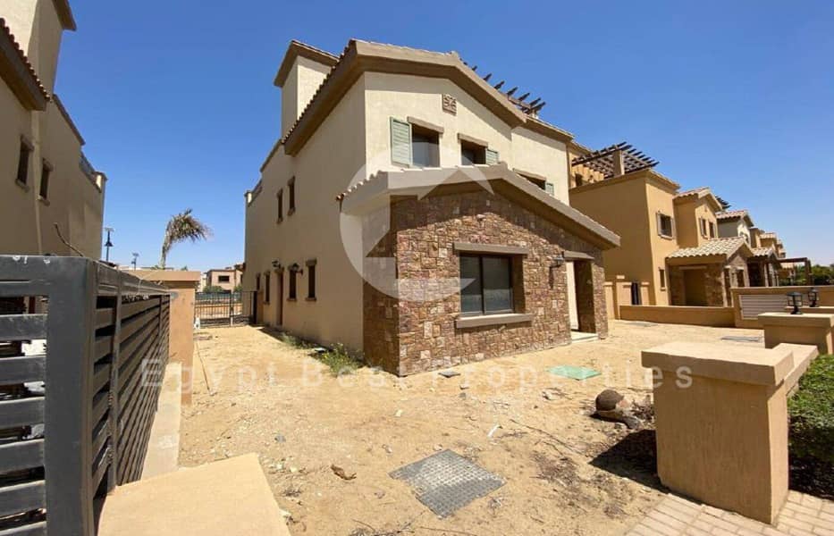 2 photo_5866374480060419096_x. jpg