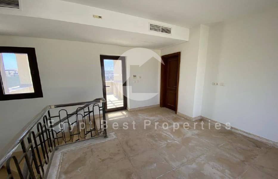 4 photo_5866374480060419082_x. jpg