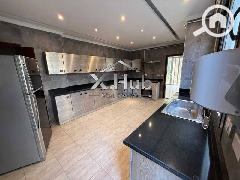 7 b7f0eafc-1ce4-44b7-a666-e60f2f163b52. jpg