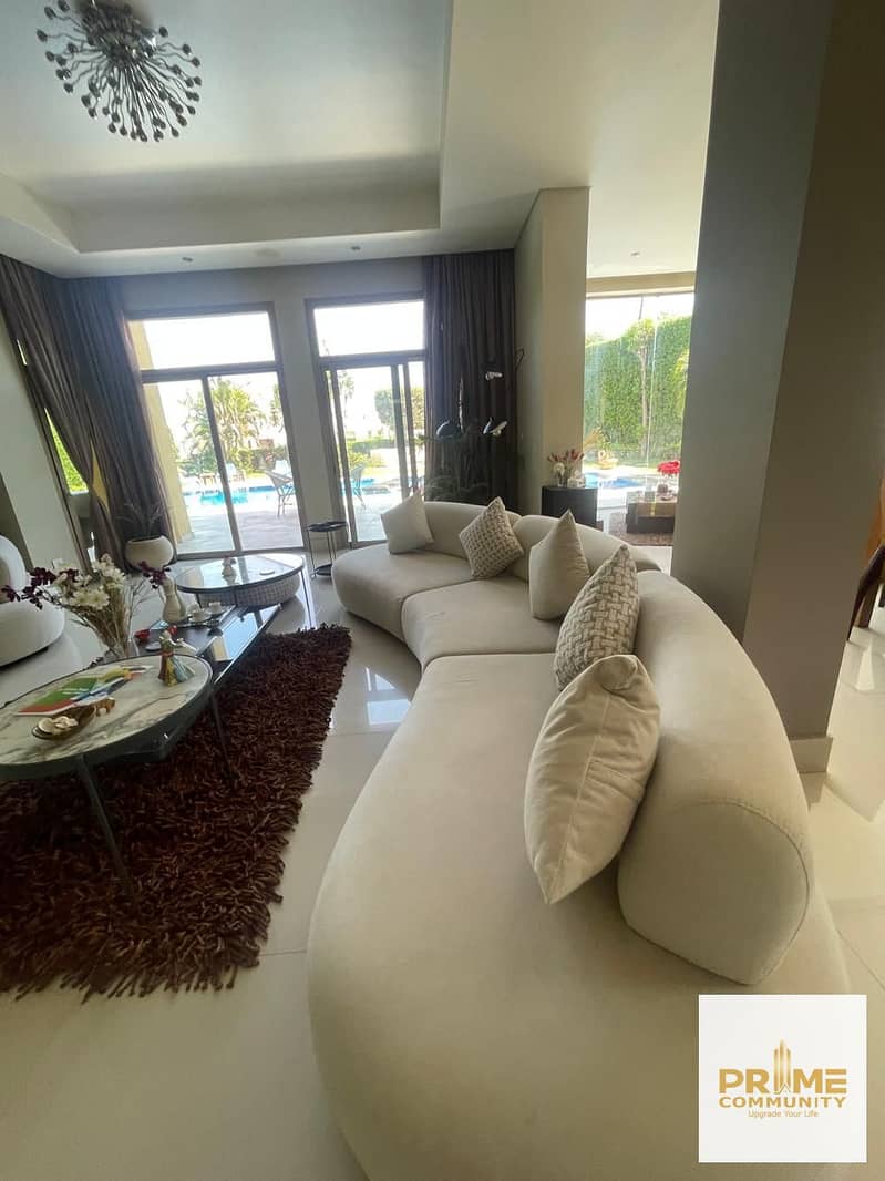 4 WhatsApp Image 2025-11-01 at 17.30. 00_af3ce7bf. jpg