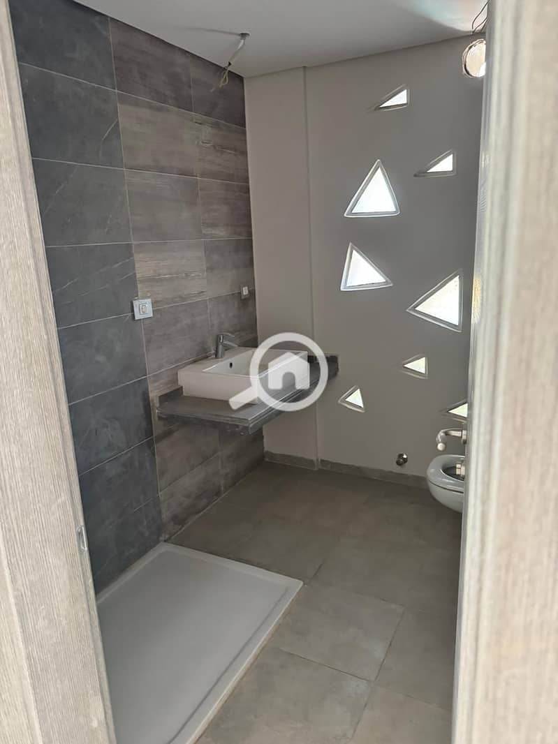 3 ilmont galala . jpg