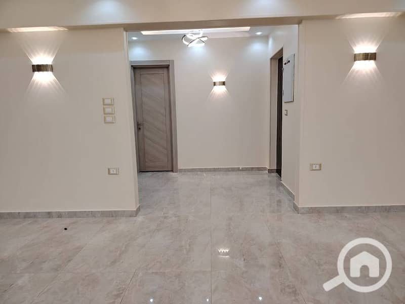 8 592657256_1395353635719380_2981628724317127822_n. jpg