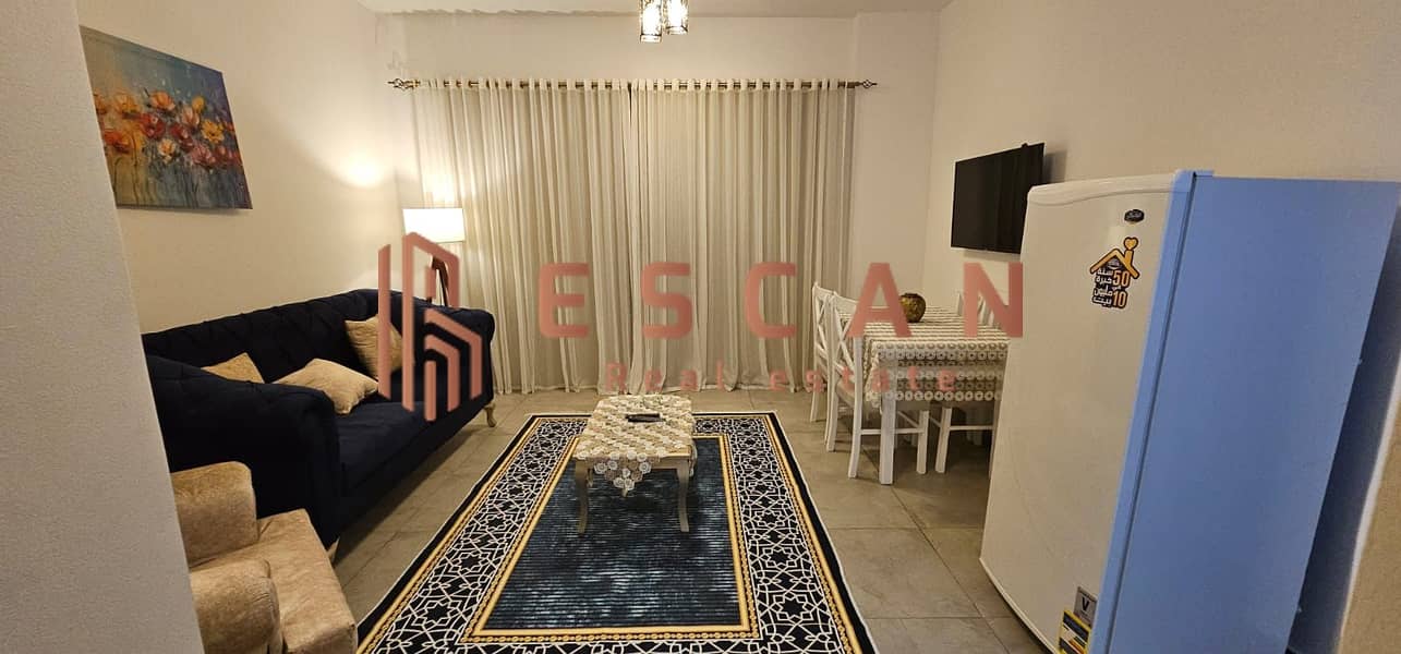 4 U923997 (11). jpeg