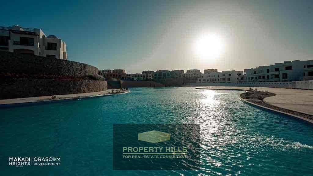 15 ebe81d79-2a2a-4aba-b63a-49266d60e044. jpg