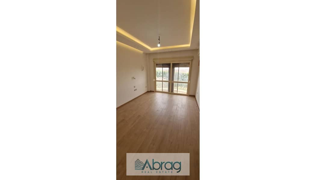 4 WhatsApp Image 2025-12-02 at 3.37. 47 PM (2). jpg