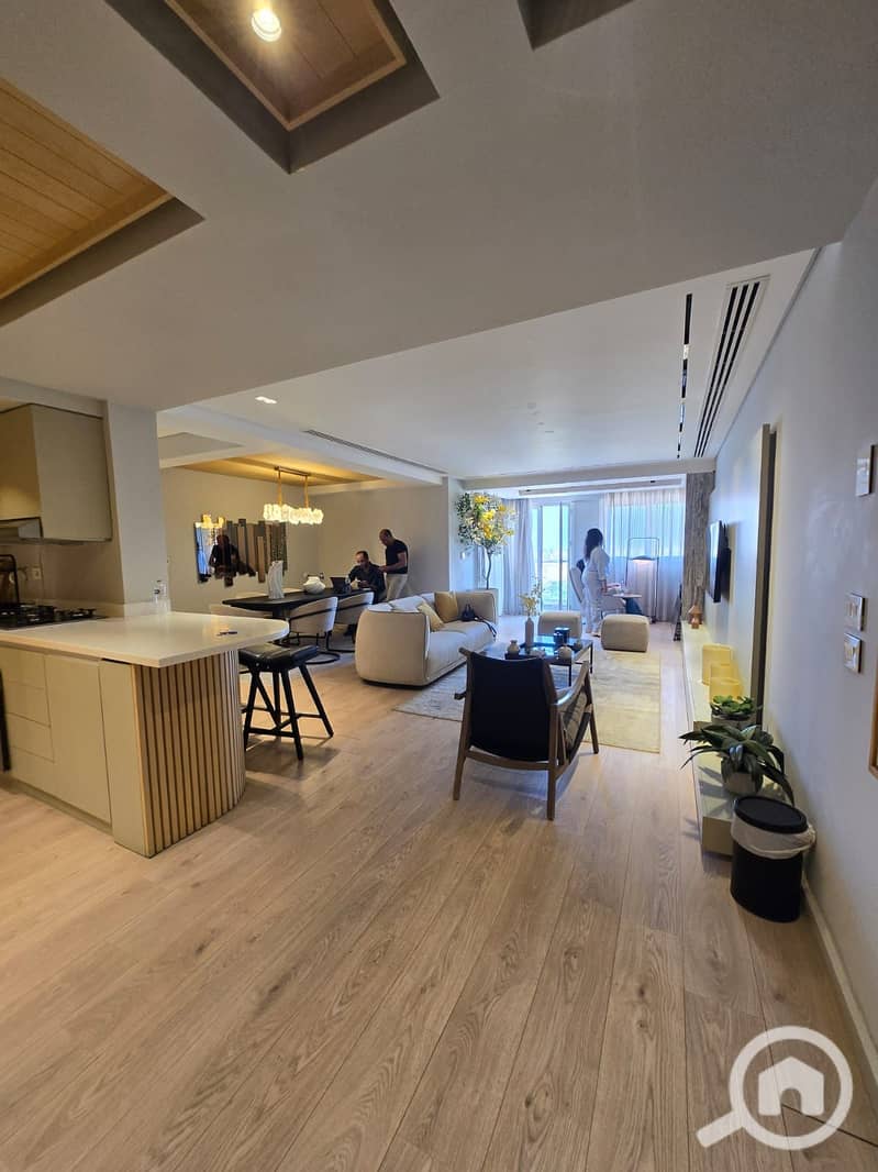 3 WhatsApp Image 2025-08-20 at 17.41. 41_2dfa4260 - Copy. jpg