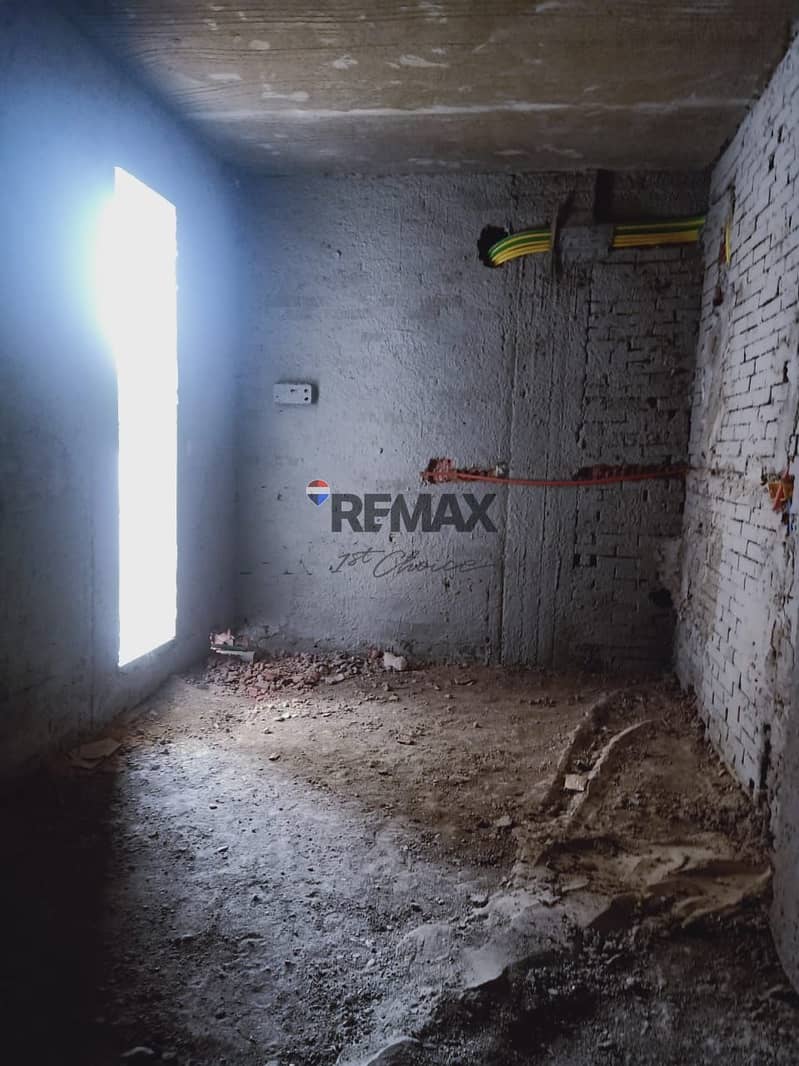 6 WhatsApp Image 2025-11-24 at 1.56. 02 PM (1). jpeg